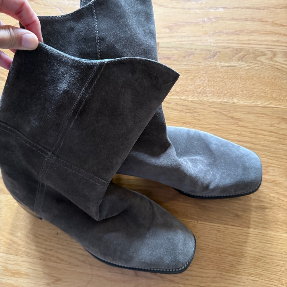 Stuart Weitzman Gray Heeled Boots with Suede Finish